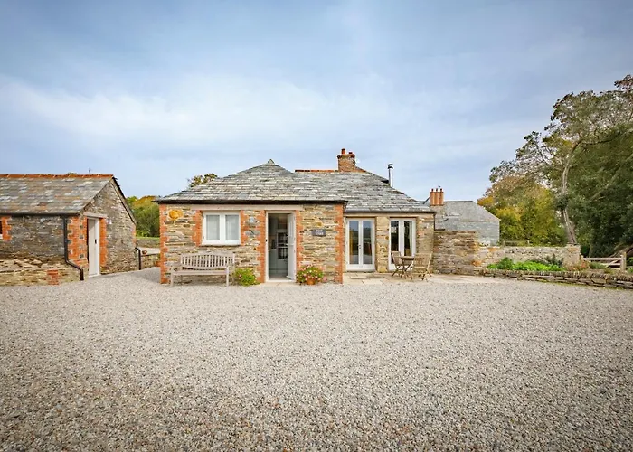 Trewornan Manor Bed & Breakfast Wadebridge